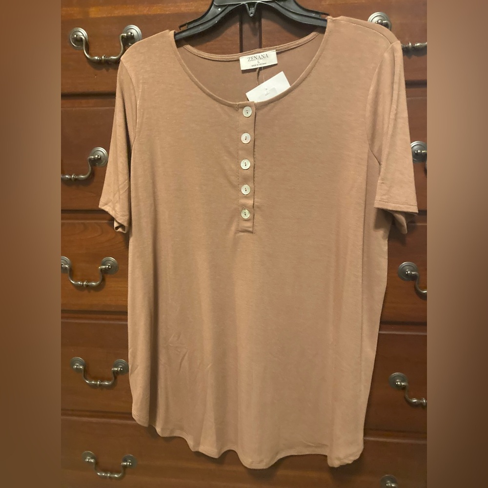 Zenana button henley top- new with tag